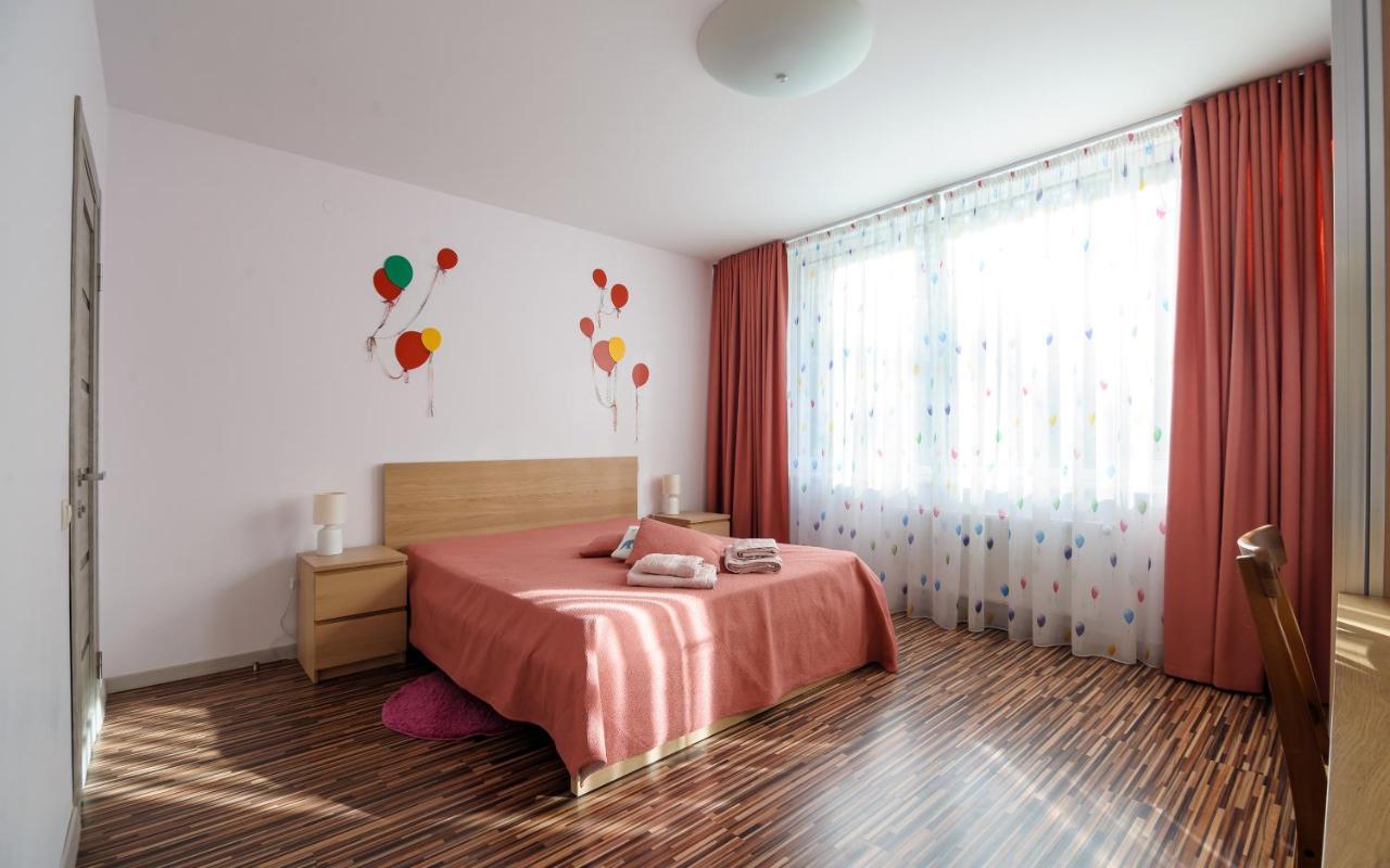 Colored Balloons - 3 Bedrooms, 3 Bathrooms, Equipped Large Apartments Лвив Екстериор снимка