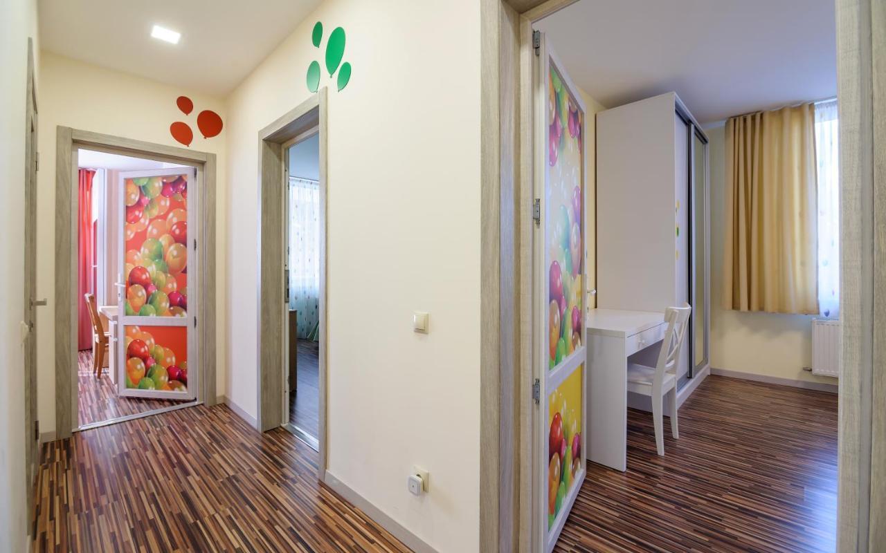 Colored Balloons - 3 Bedrooms, 3 Bathrooms, Equipped Large Apartments Лвив Екстериор снимка
