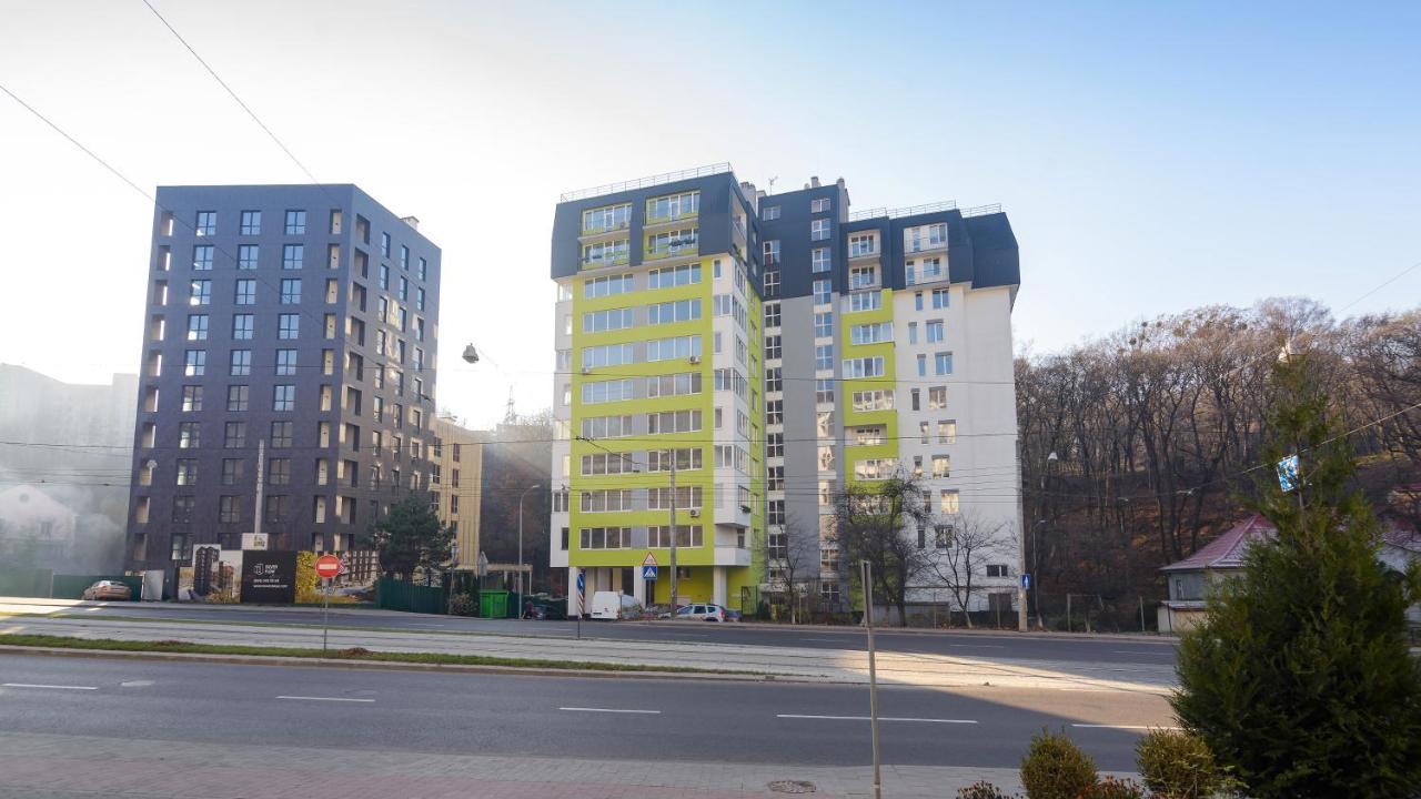Colored Balloons - 3 Bedrooms, 3 Bathrooms, Equipped Large Apartments Лвив Екстериор снимка